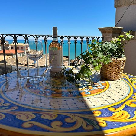 La Fabbrica Di San Pietro Vasto Bed & Breakfast Exterior photo