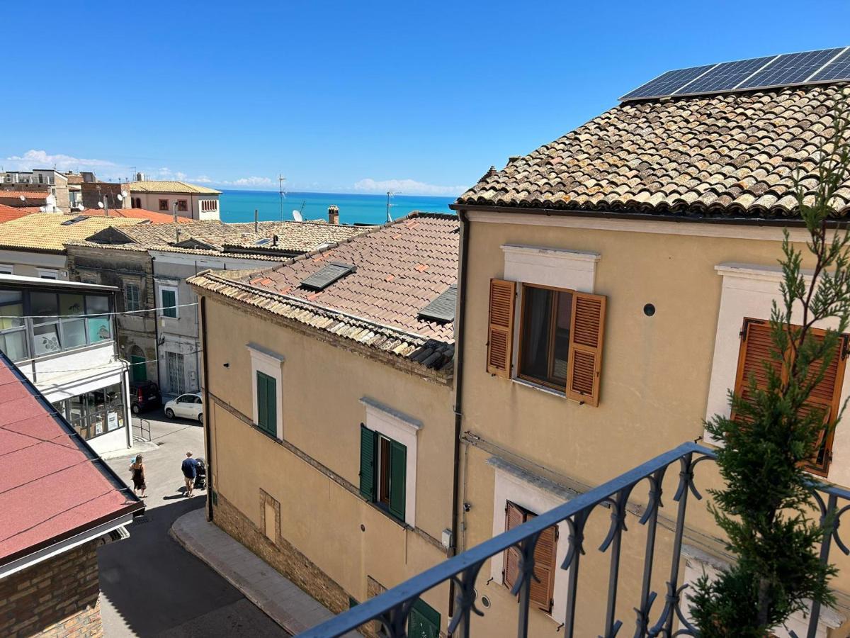 La Fabbrica Di San Pietro Vasto Bed & Breakfast Exterior photo